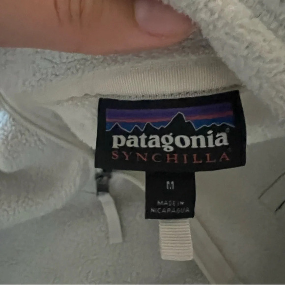 Patagonia Synchilla Cream 1/4 Zip Pullover - Picture 9 of 9